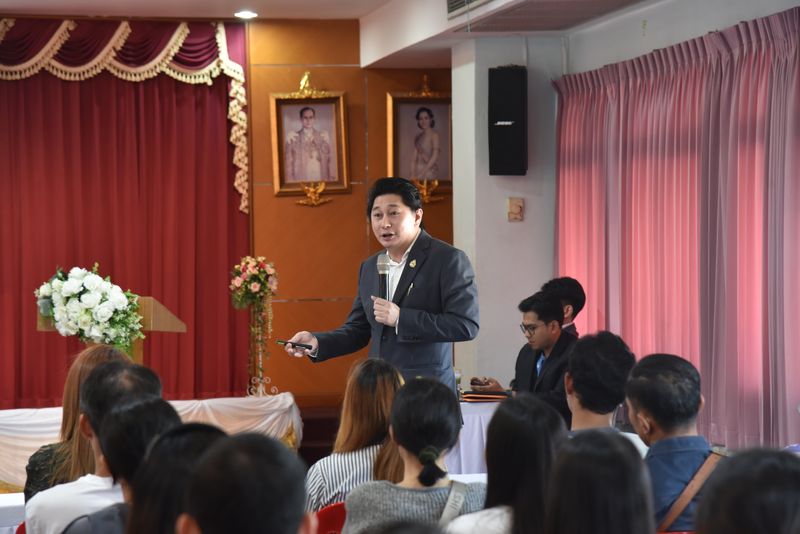 โรงเรียนปรีชานุศาสน์